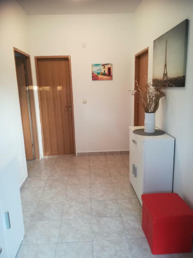 Hotel Filip 2 Biograd Na Moru Esterno foto