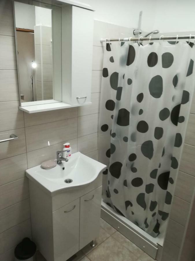 Hotel Filip 2 Biograd Na Moru Esterno foto