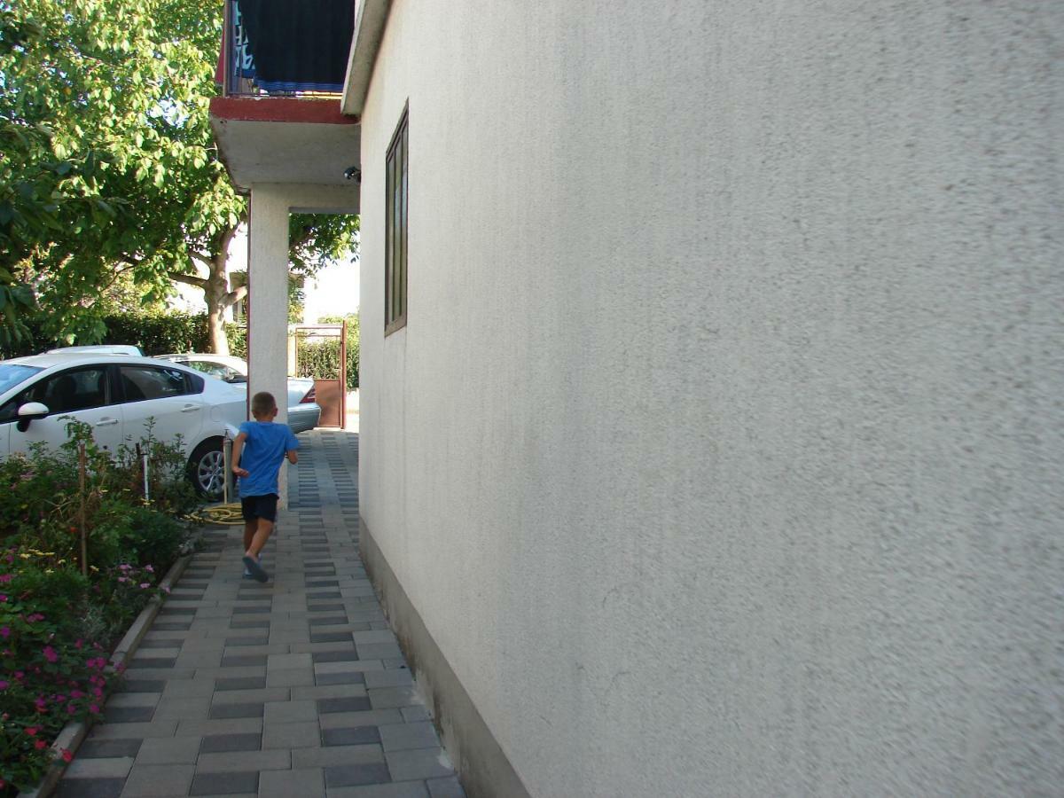 Hotel Filip 2 Biograd Na Moru Esterno foto